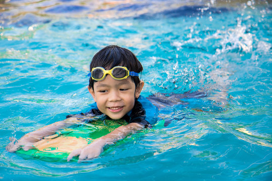 Best Swimming Pool Near in Bapu Nagar